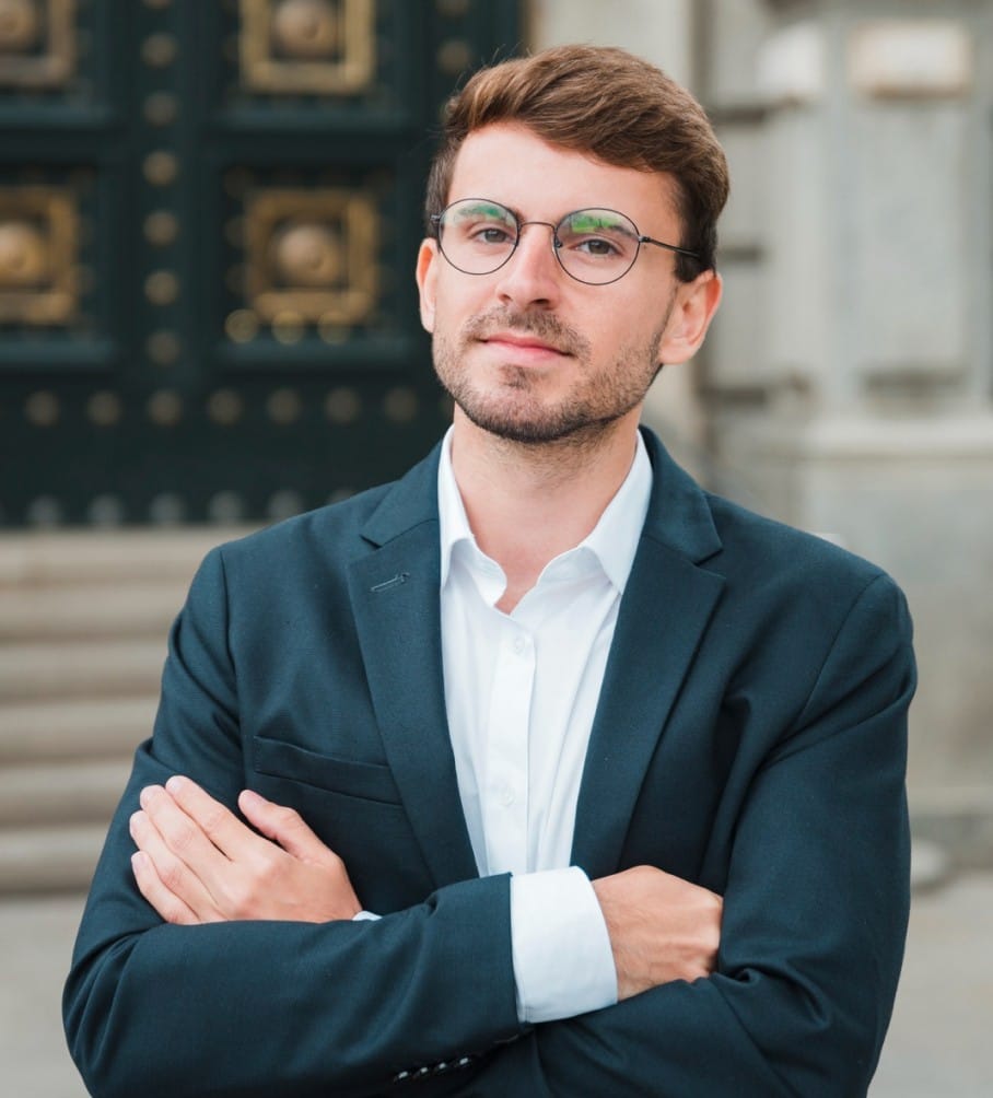 Lucas Bennett